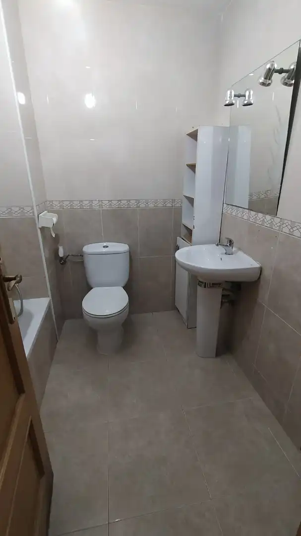 Bany de Edifici en venda en Valencia