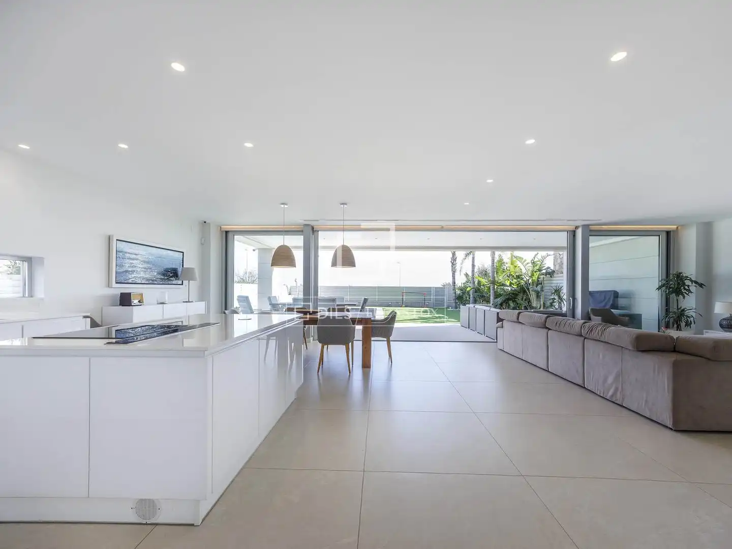 Cocina de Casa o chalet en venta en Sagunto / Sagunt con Aire acondicionado, Calefacción y Jardín privado