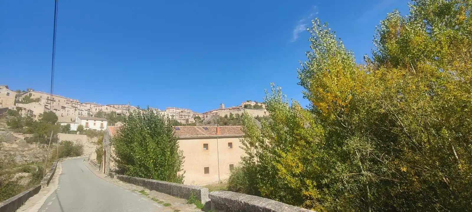 Außenansicht von Residential zum Verkauf in Sepúlveda