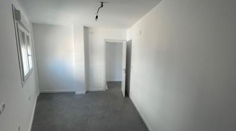 Foto 3 de Pis en venda a Calle Macizo Galaico, 35, Fuente Alegre - El Chaparral - Los Morales, Málaga