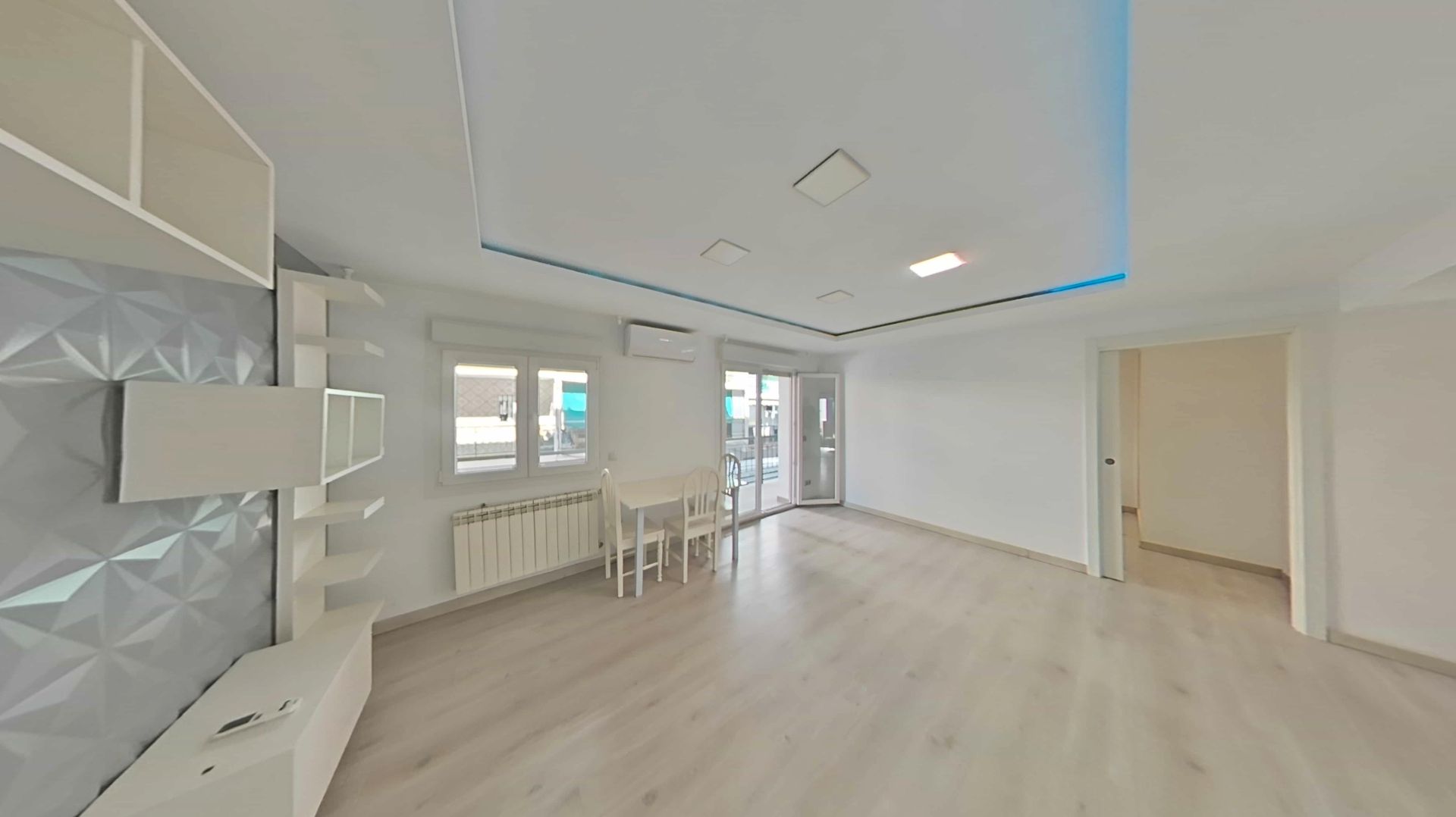 Sala d'estar de Pis en venda en Parla amb Aire condicionat, Calefacció i Terrassa
