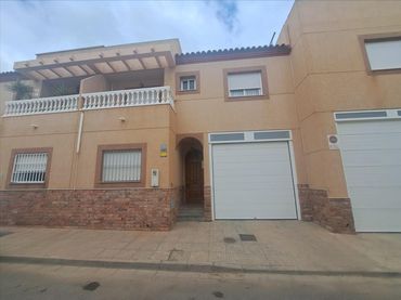 Casa a schiera in vendita a Tilos Los