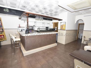 Local comercial en venda a San Rafael