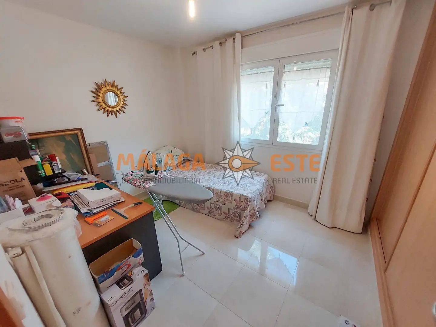 Dormitori de Casa o xalet en venda en Vélez-Málaga amb Terrassa i Traster