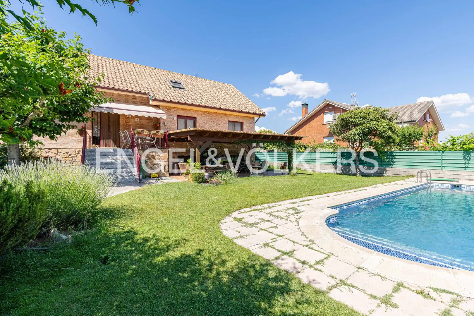 Exterior view of Houses for sale in Guadarrama  with Air Conditioner, Heating and Private garden