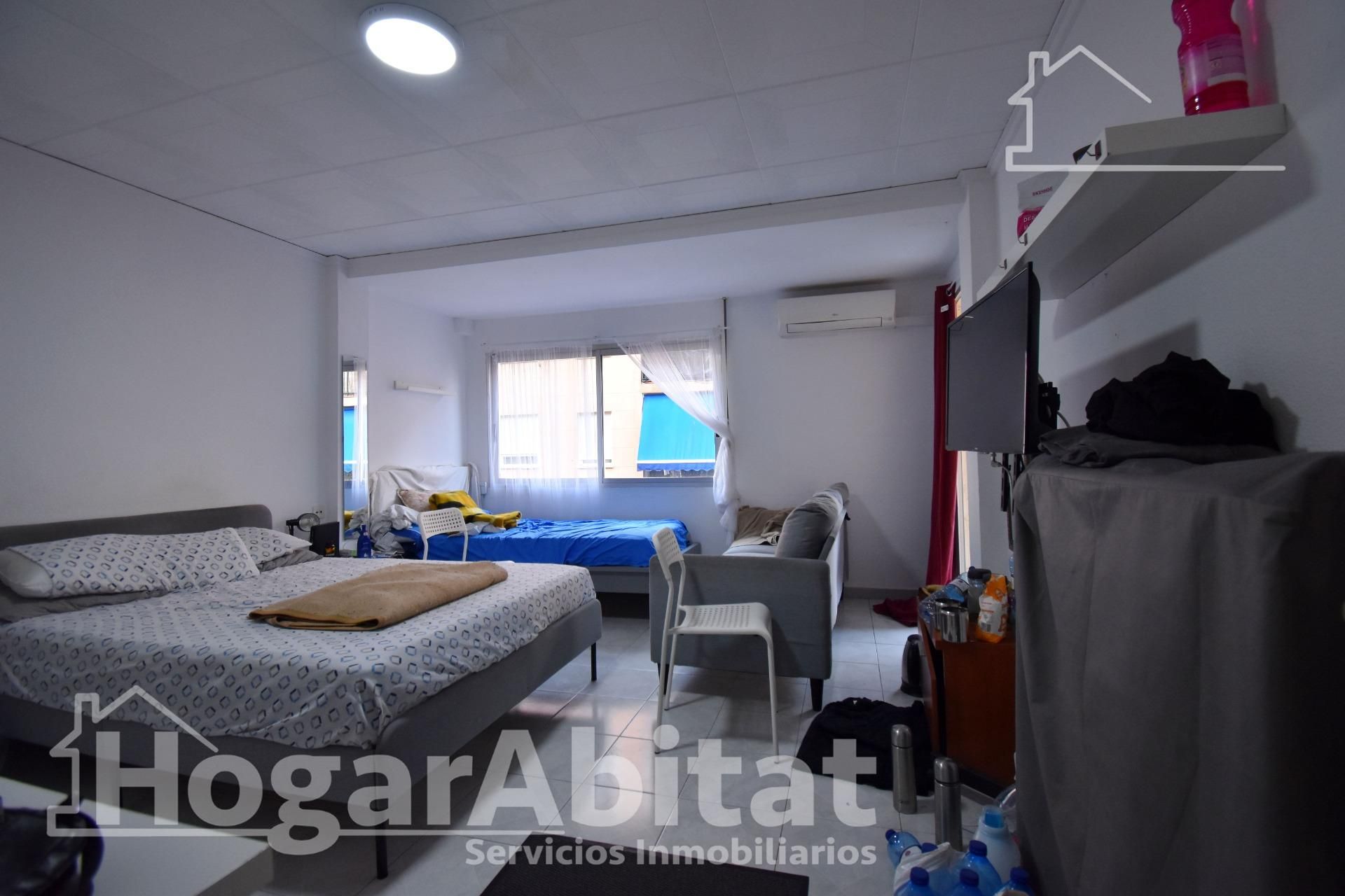 Schlafzimmer von Wohnung zum Verkauf in Gandia mit Klimaanlage, Terrasse und Balkon