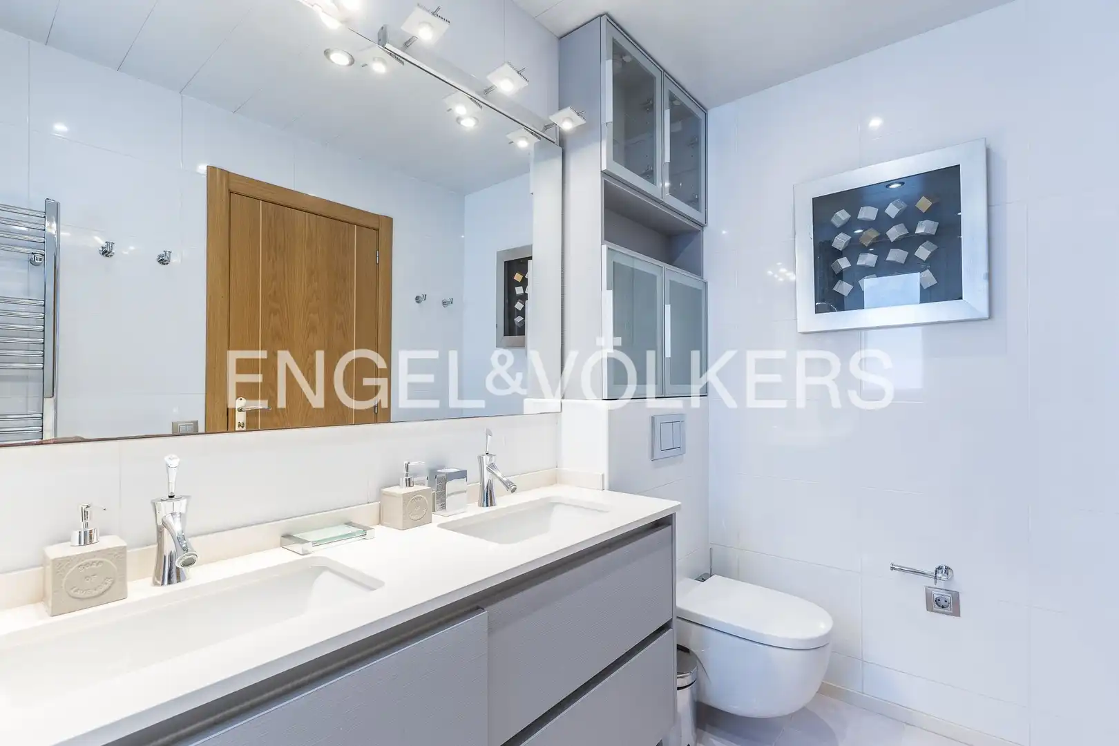 Baño de Piso en venta en Barcelona con Aire acondicionado, Calefacción y Piscina