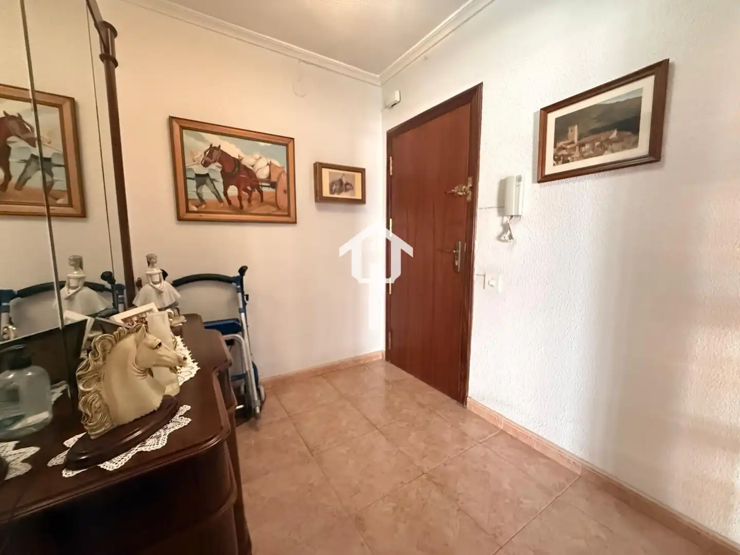 Piso en venta en Alicante / Alacant con Aire acondicionado, Amueblado y Balcón