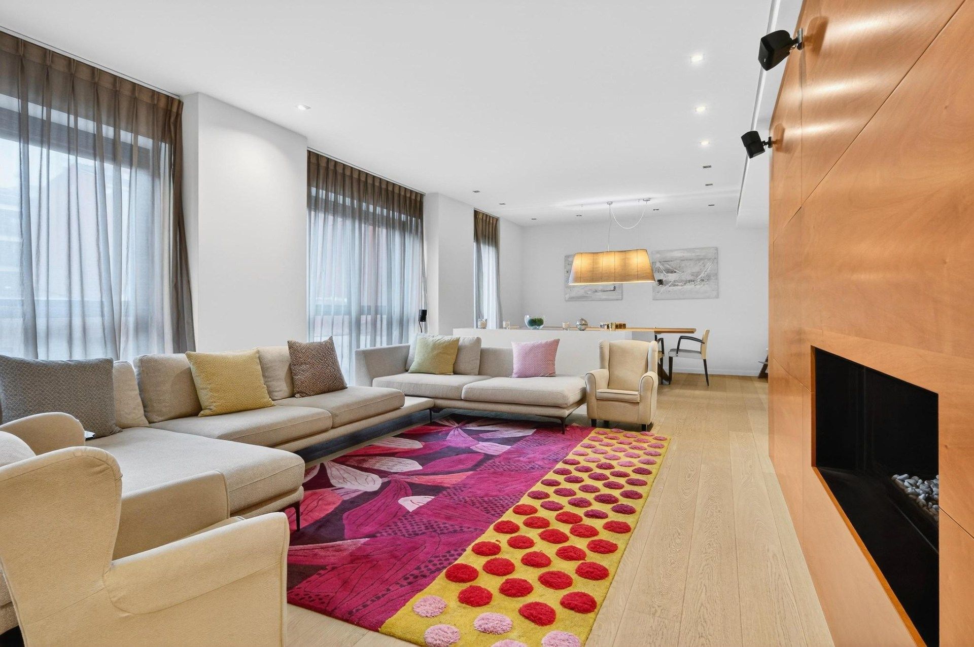 Sala d'estar de Pis en venda en Girona Capital amb Aire condicionat, Calefacció i Terrassa