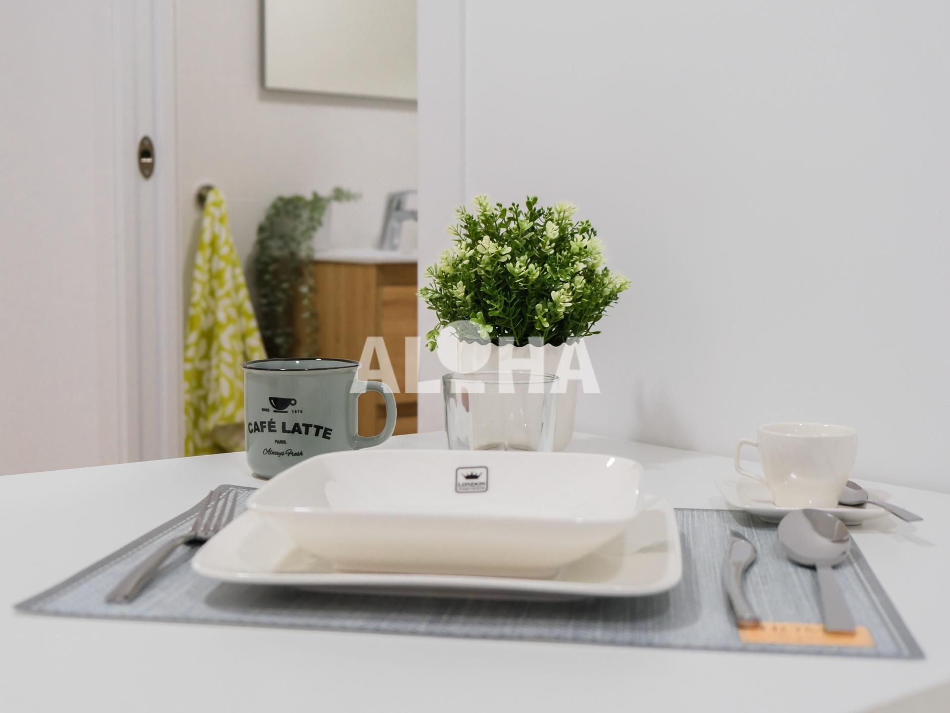 Menjador de Apartament de lloguer en Alfara del Patriarca amb Aire condicionat i Calefacció