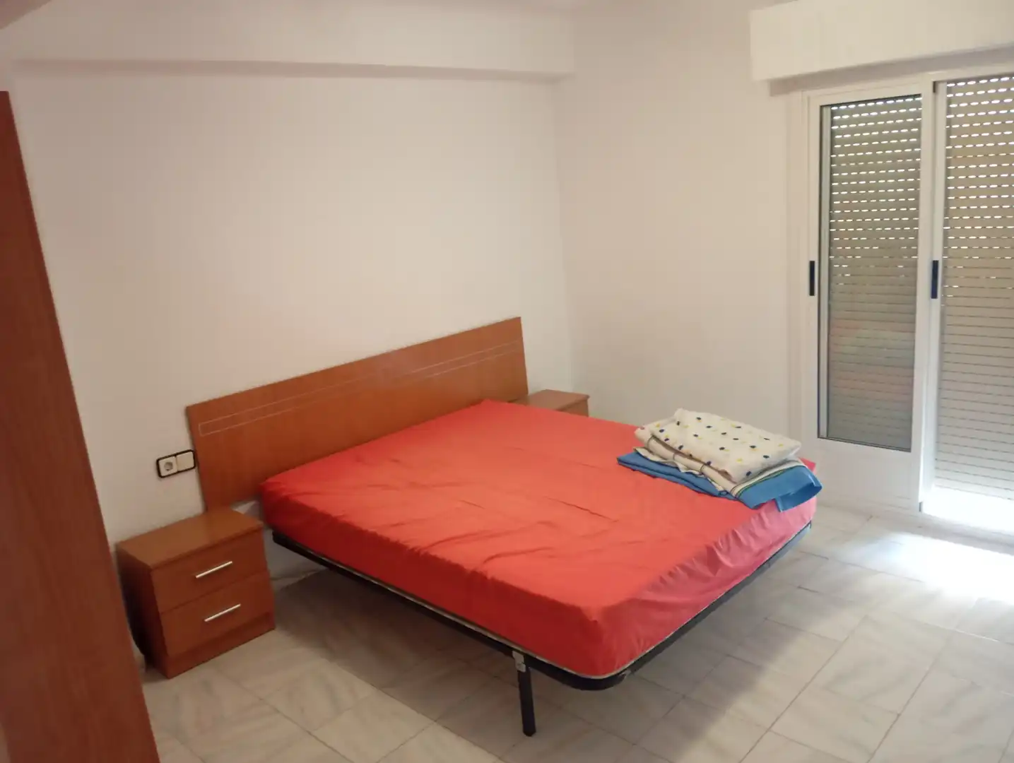 Schlafzimmer von Wohnung zur Miete in Elche / Elx mit Klimaanlage, Ofen und Balkon