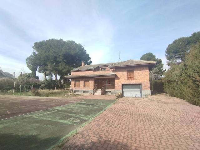 Casa-chalet en Venta en Calle MARZO (UR.ZORONGO) en Peña el Zorongo