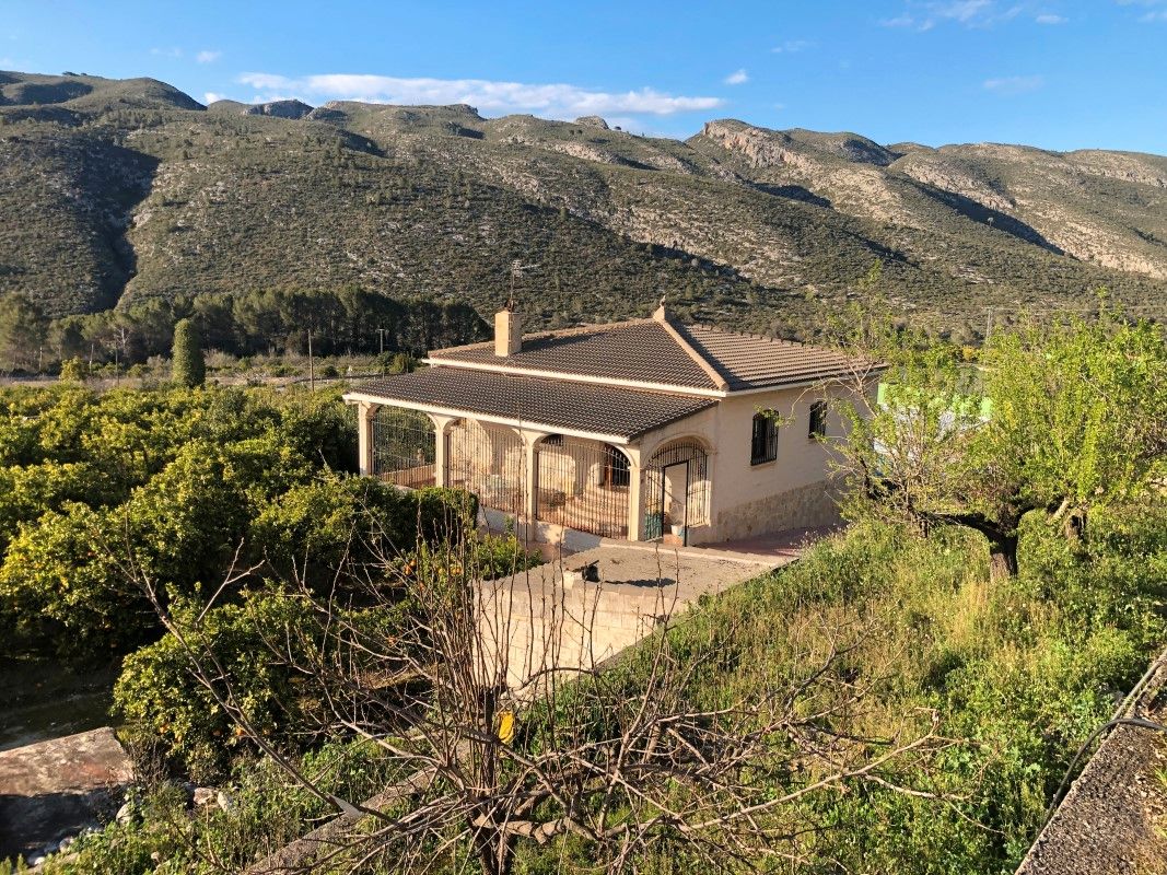Exterior view of House or chalet for sale in Vall de Gallinera  with Air Conditioner, Private garden and Swimming Pool