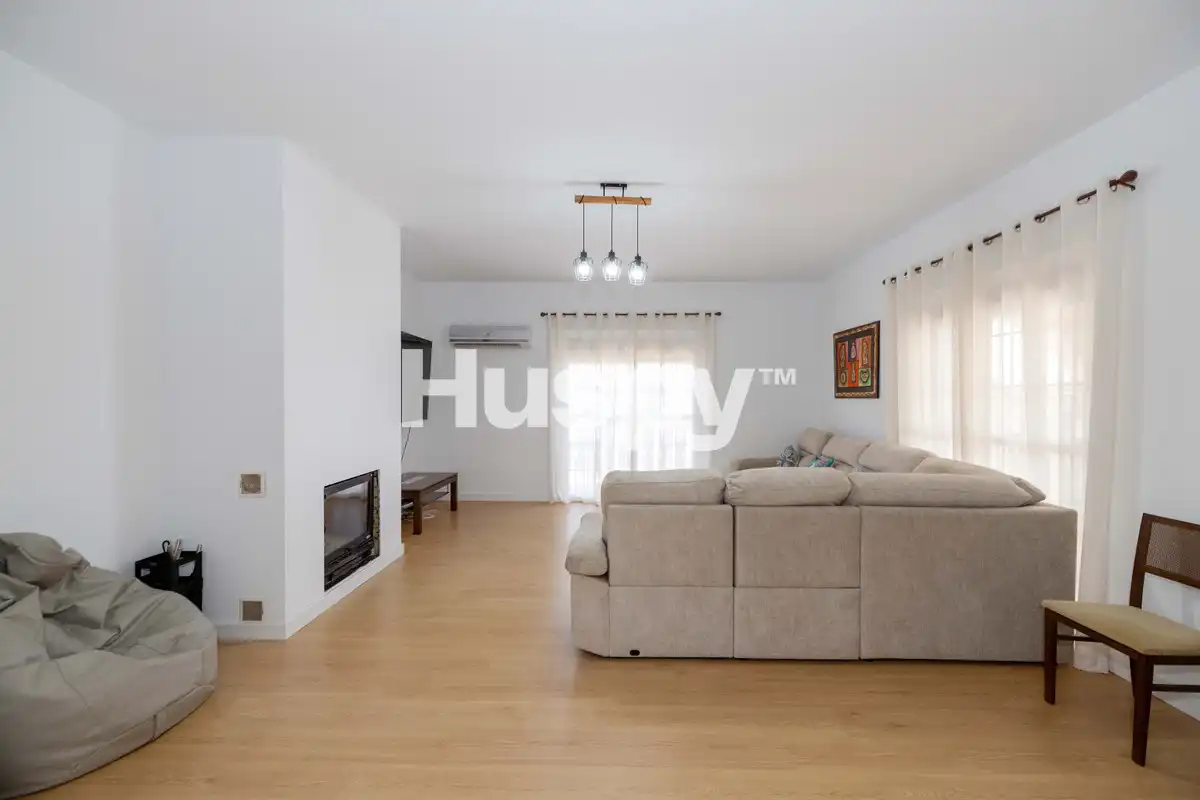 Chalet con terraza en venta en Calle Carlos Cano, imagen 7