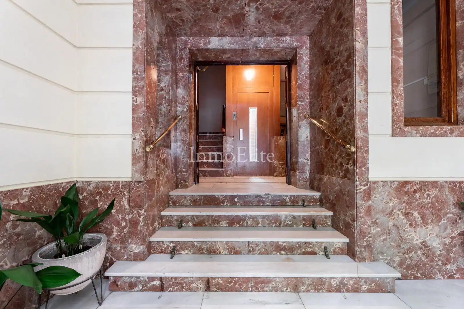 Flat with lift for sale in General Álvarez de Castro, imagen 42