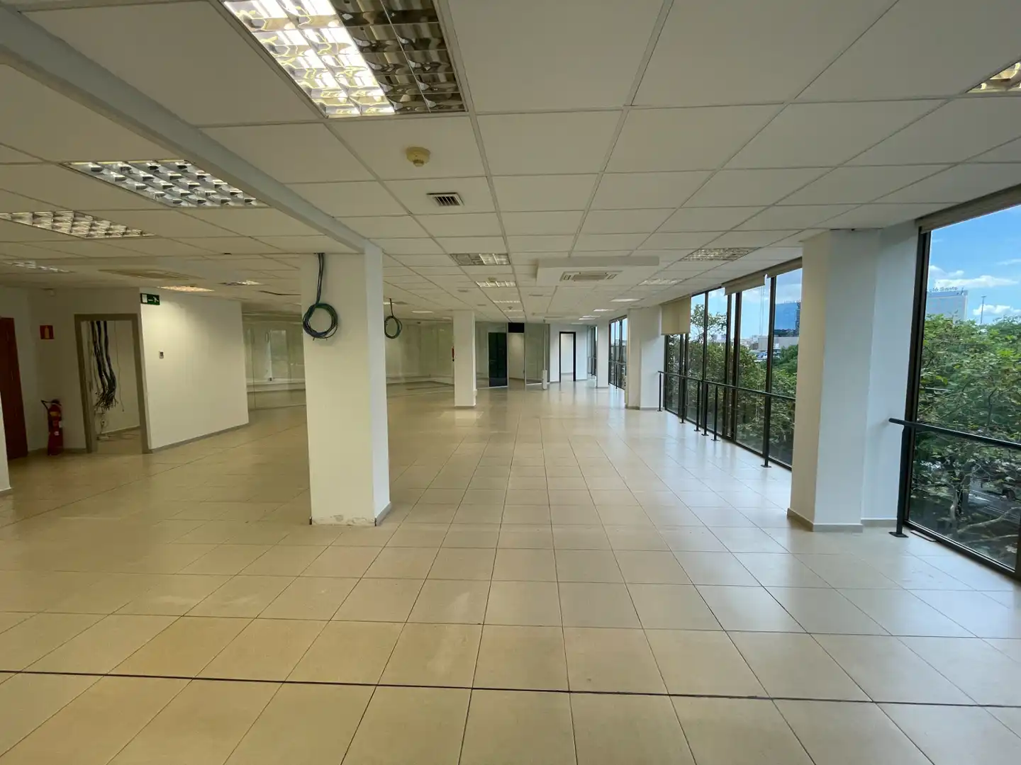 Office for rent in Barcelona  with Air Conditioner