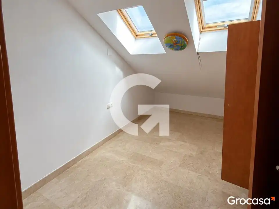 Dúplex en venta en CL CARRAIXET, Vinalesa