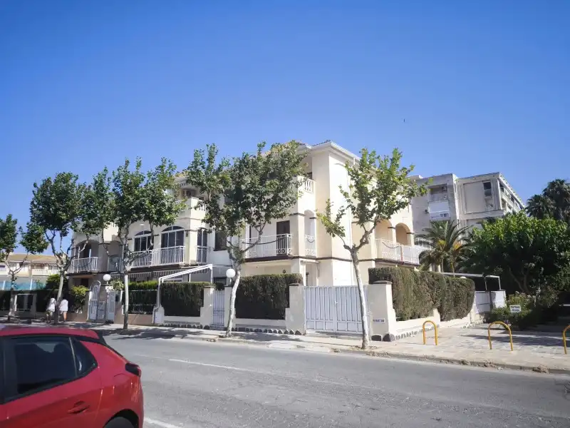 Exterior view of Houses for sale in Santa Pola