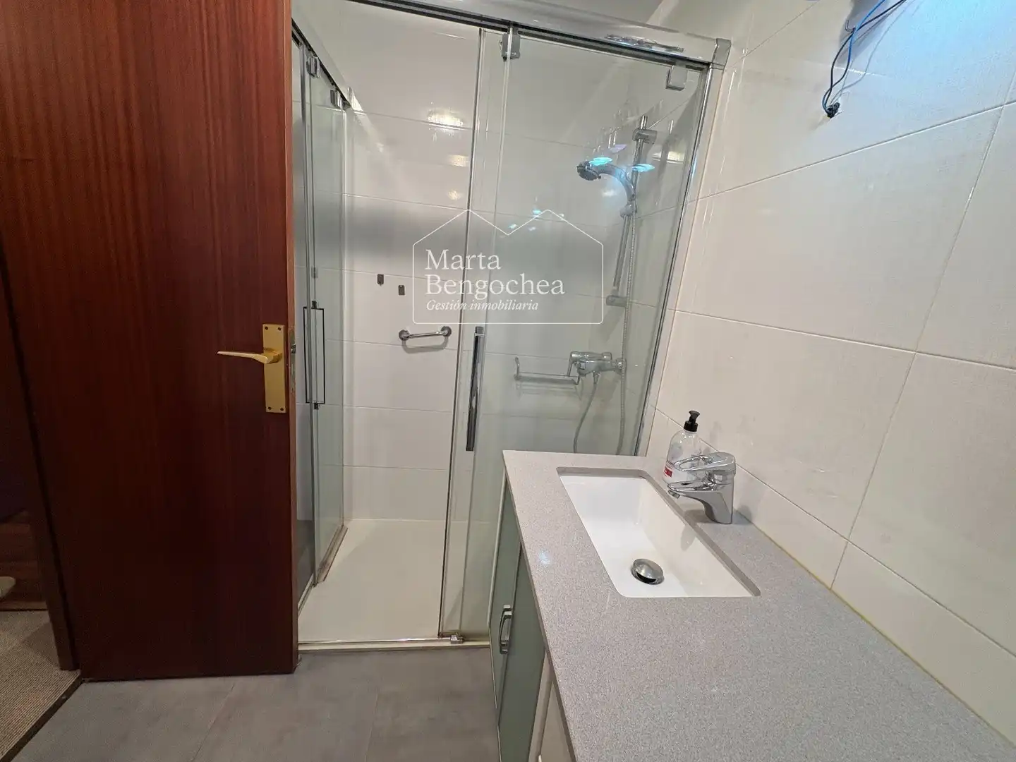 Bathroom of Flat for sale in Vitoria - Gasteiz  with Heating, Terrace and Storage room