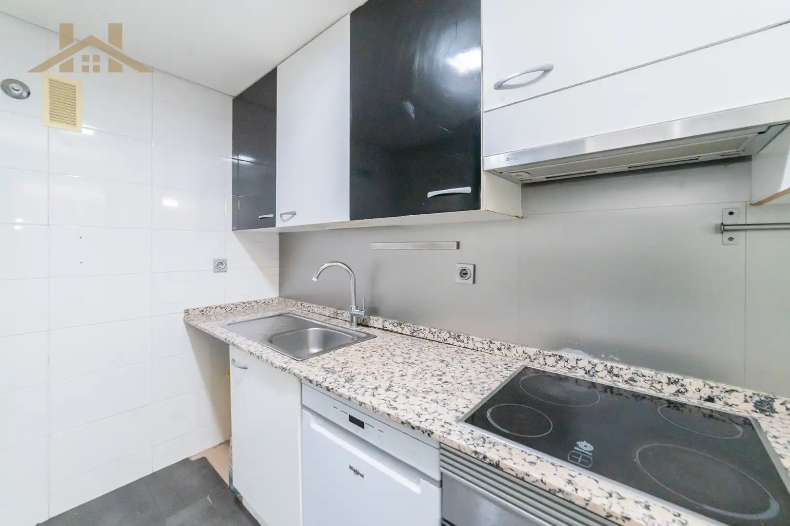 Flat with pool for sale in Calle de Hospital de Órbigo 6, imagen 14