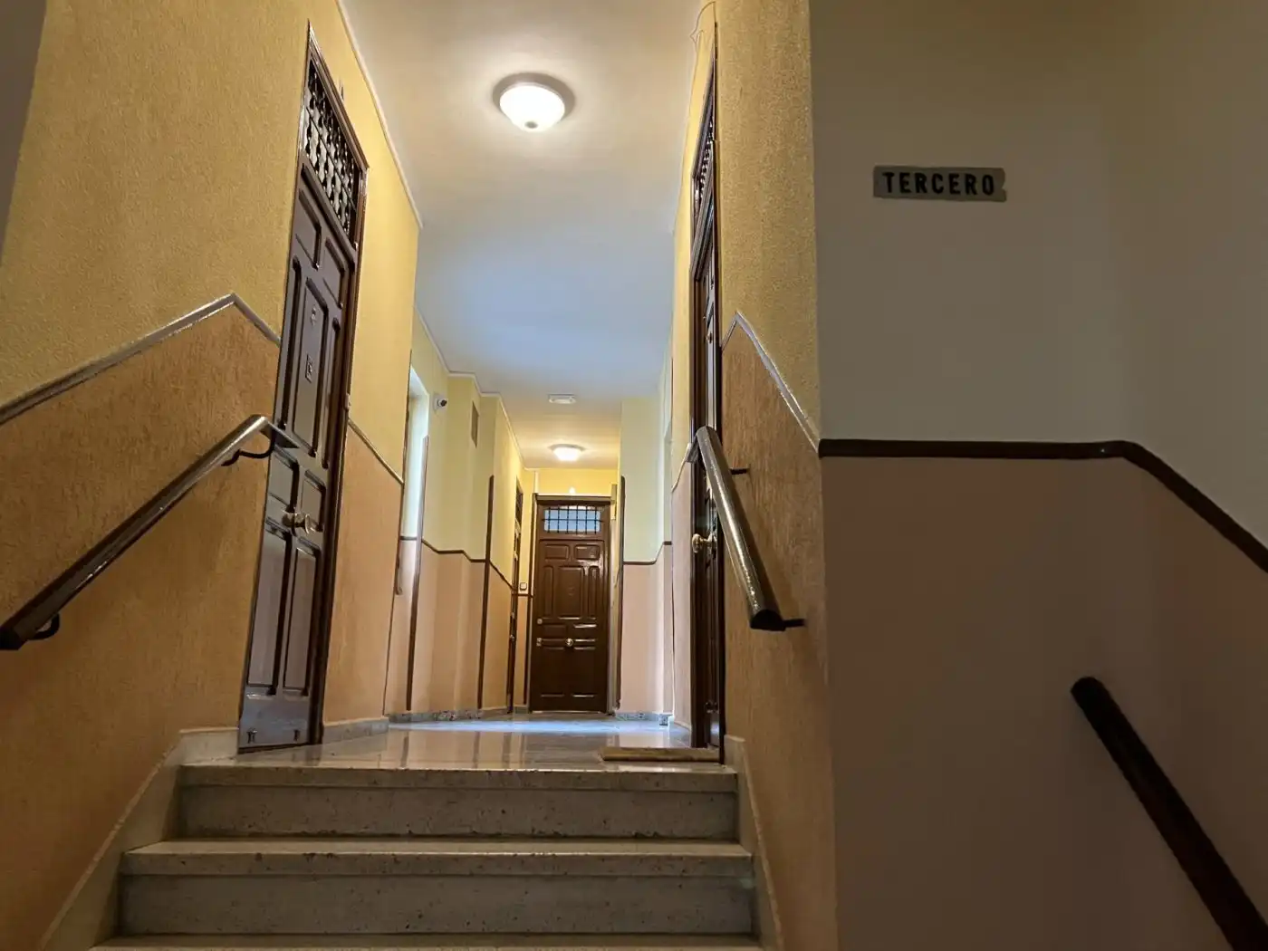 Piso en venta en Madrid con Calefacción y Alarma