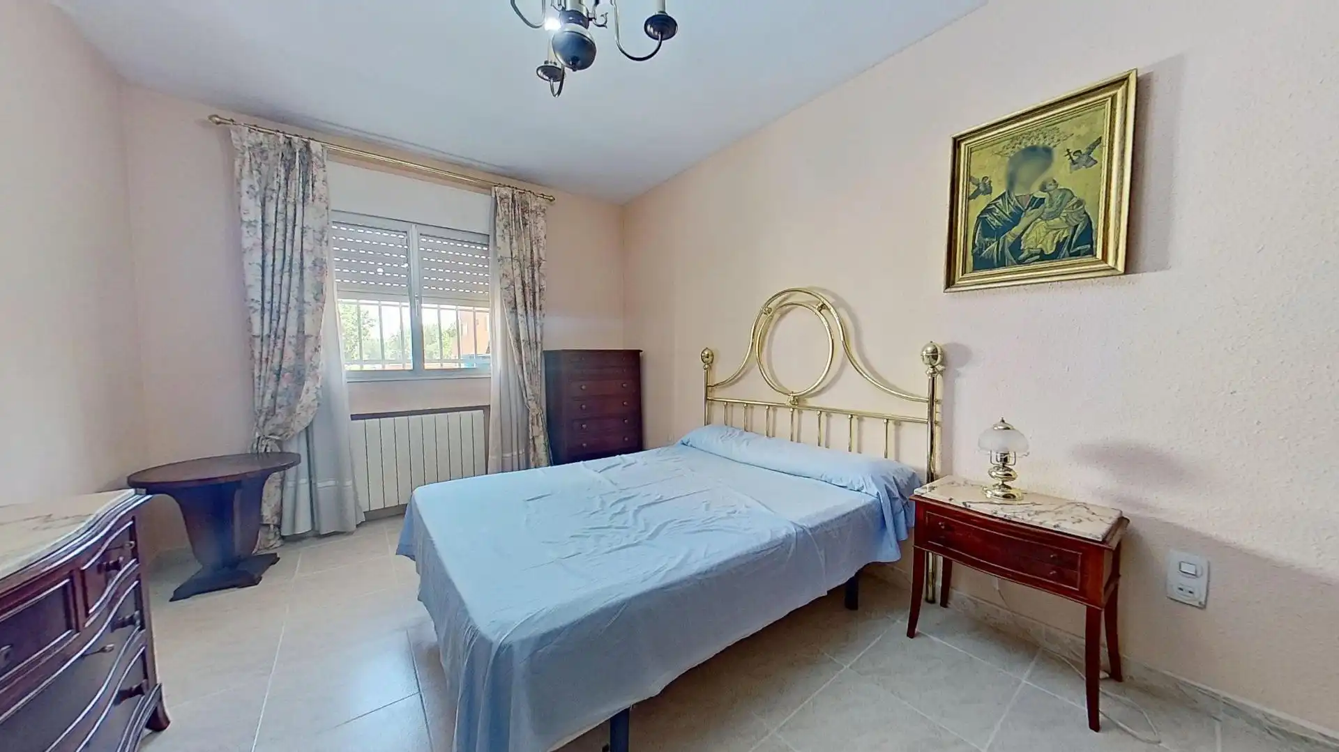 Habitación de Piso en venta en Madrid con Calefacción y Terraza