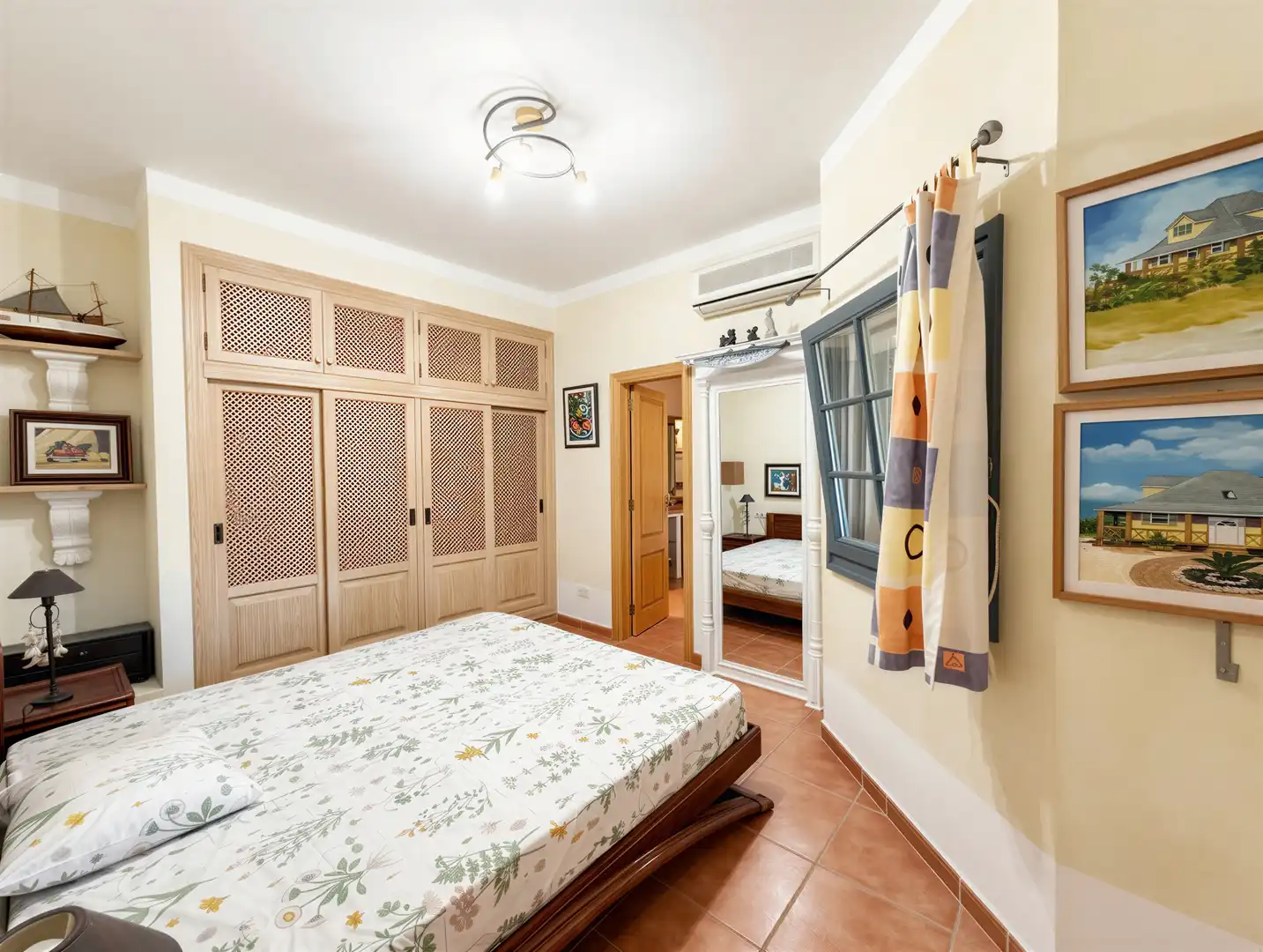 Schlafzimmer von Country house zum Verkauf in Andratx mit Klimaanlage, Heizung und Abstellraum