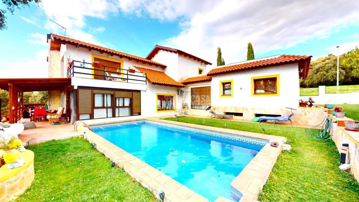 Casa o chalet en venta en C. Río Torote