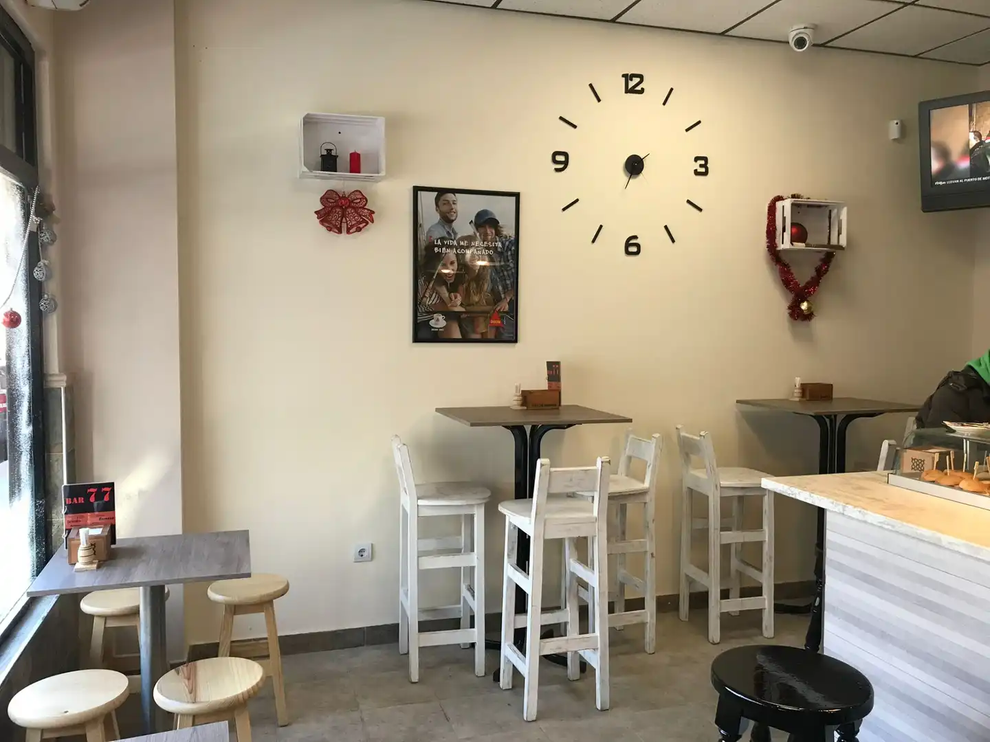 Commercial properties for sale in Madrid  with Air Conditioner