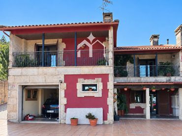 Villa in vendita a Moaña