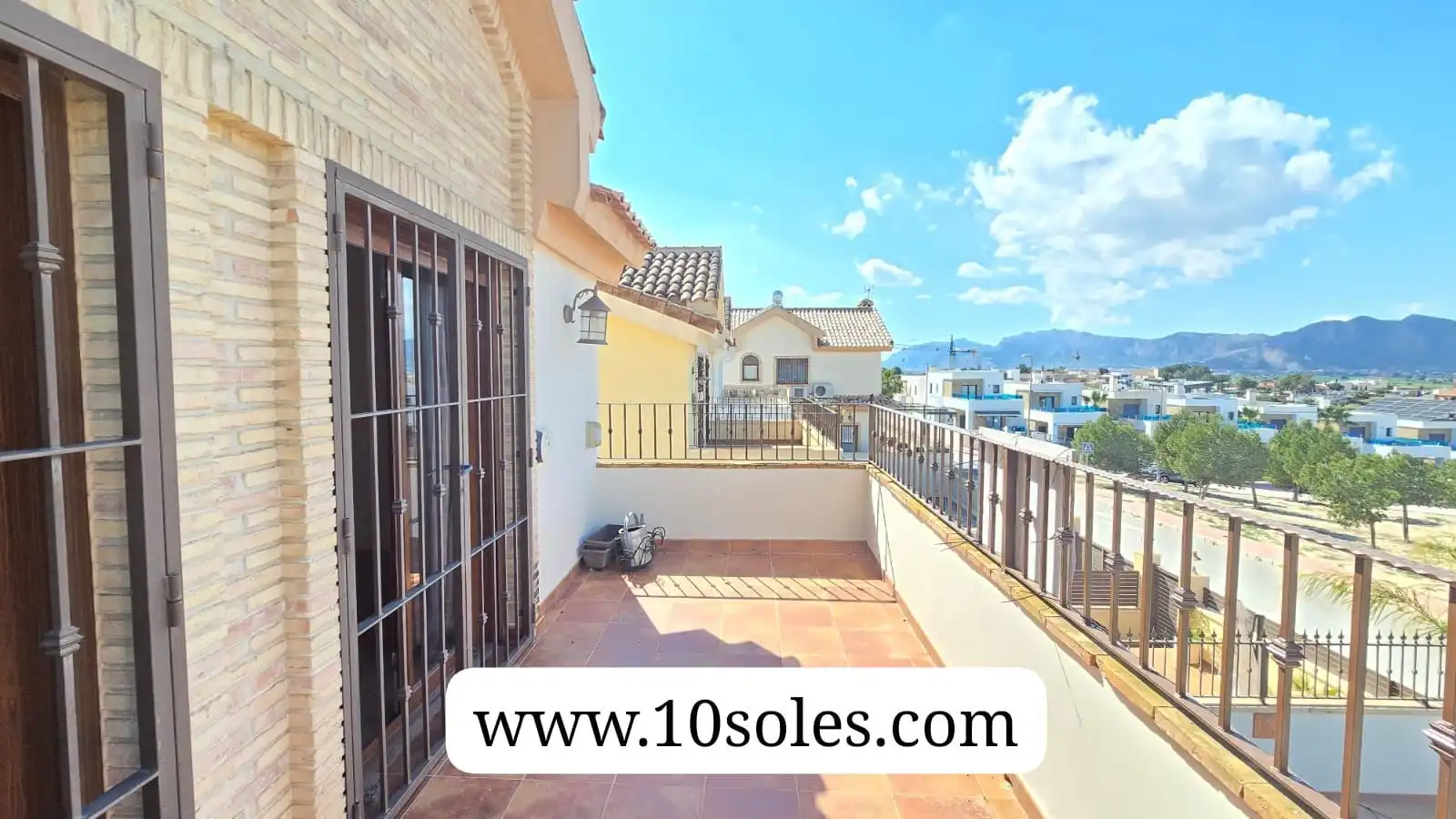 Terraza de Casa adosada en venta en Bigastro con Terraza, Trastero y Piscina