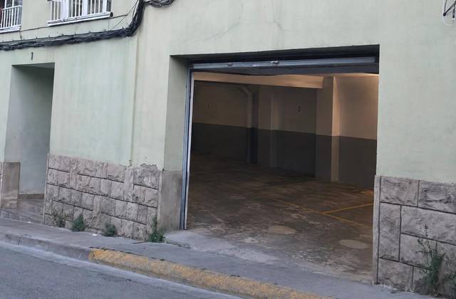 Garaje en Venta en Carrer del Pare Salvador Font en Ponent - Set Camins