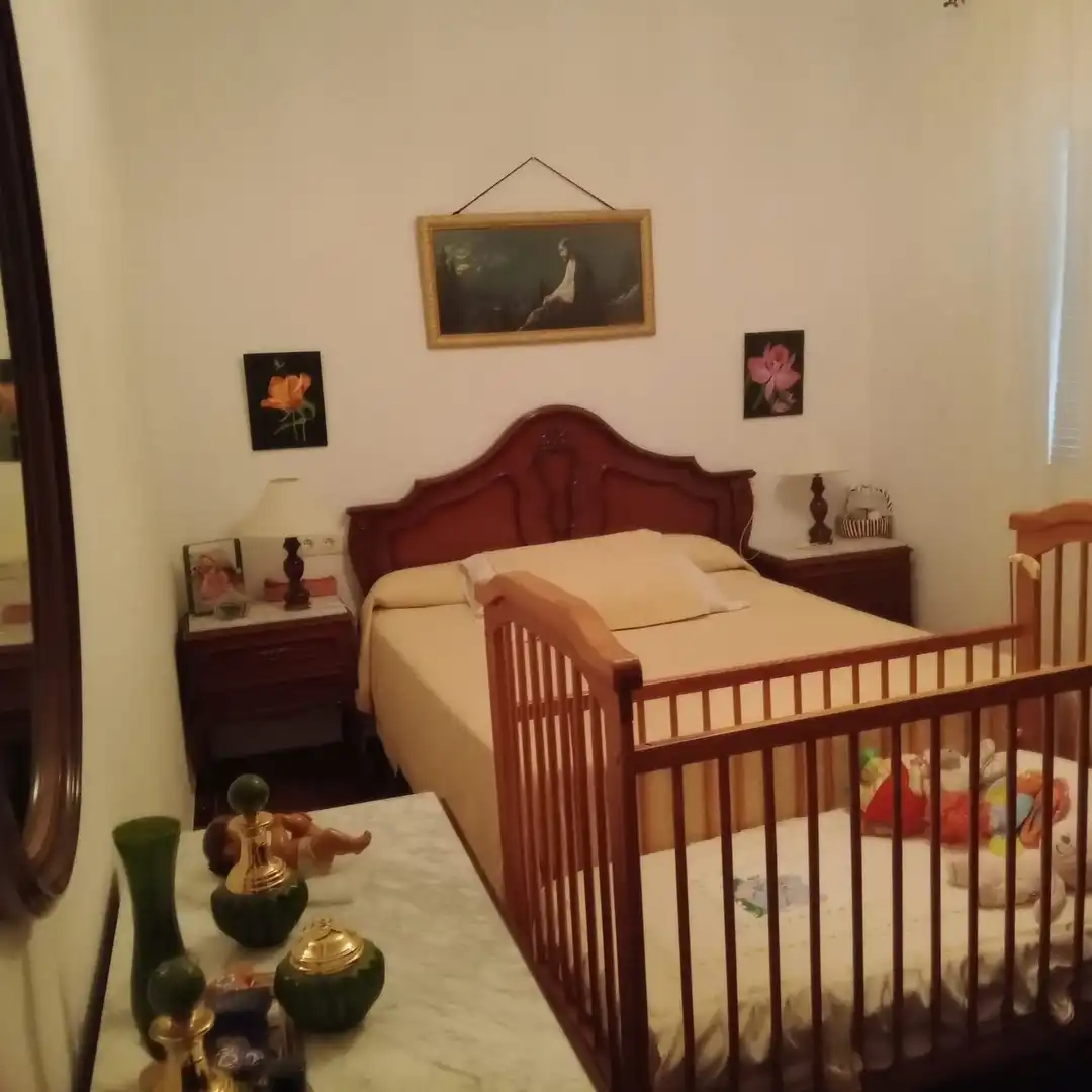 Habitación de Finca rústica en venta en Motril con Jardín privado, Piscina y Amueblado