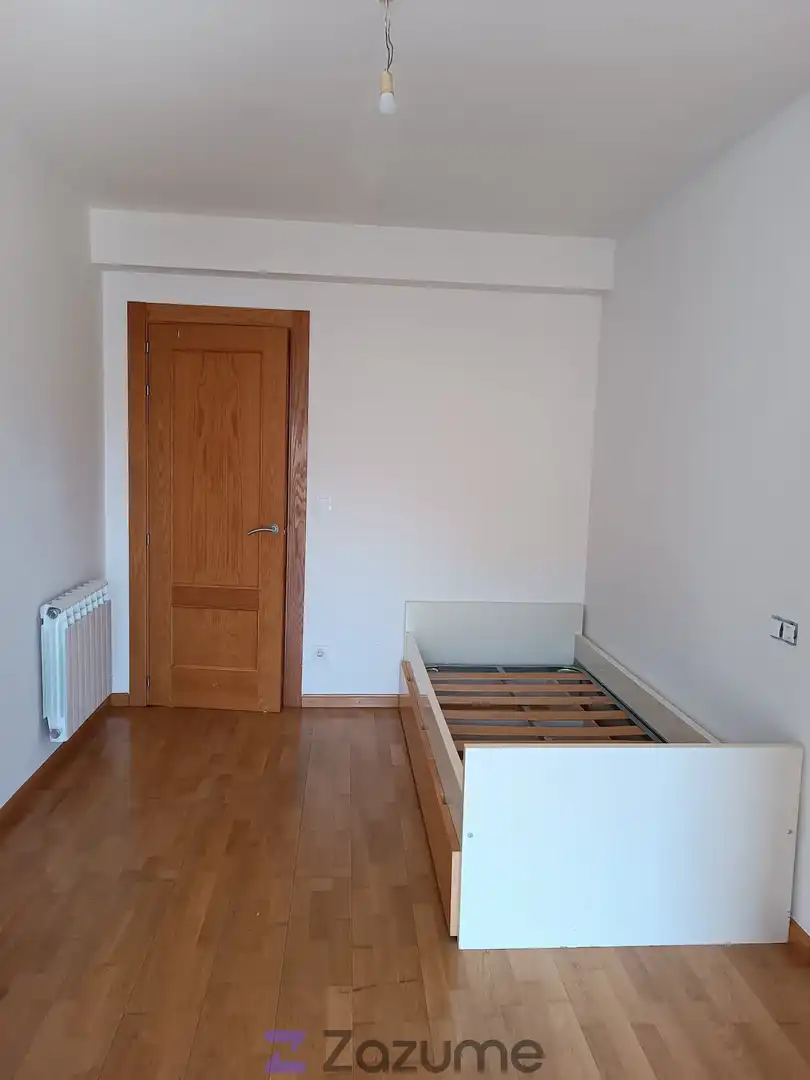 Habitación de Piso de alquiler en Cascante con Aire acondicionado, Parquet y Amueblado