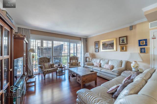 Casa adosada en Venta en Huétor Vega