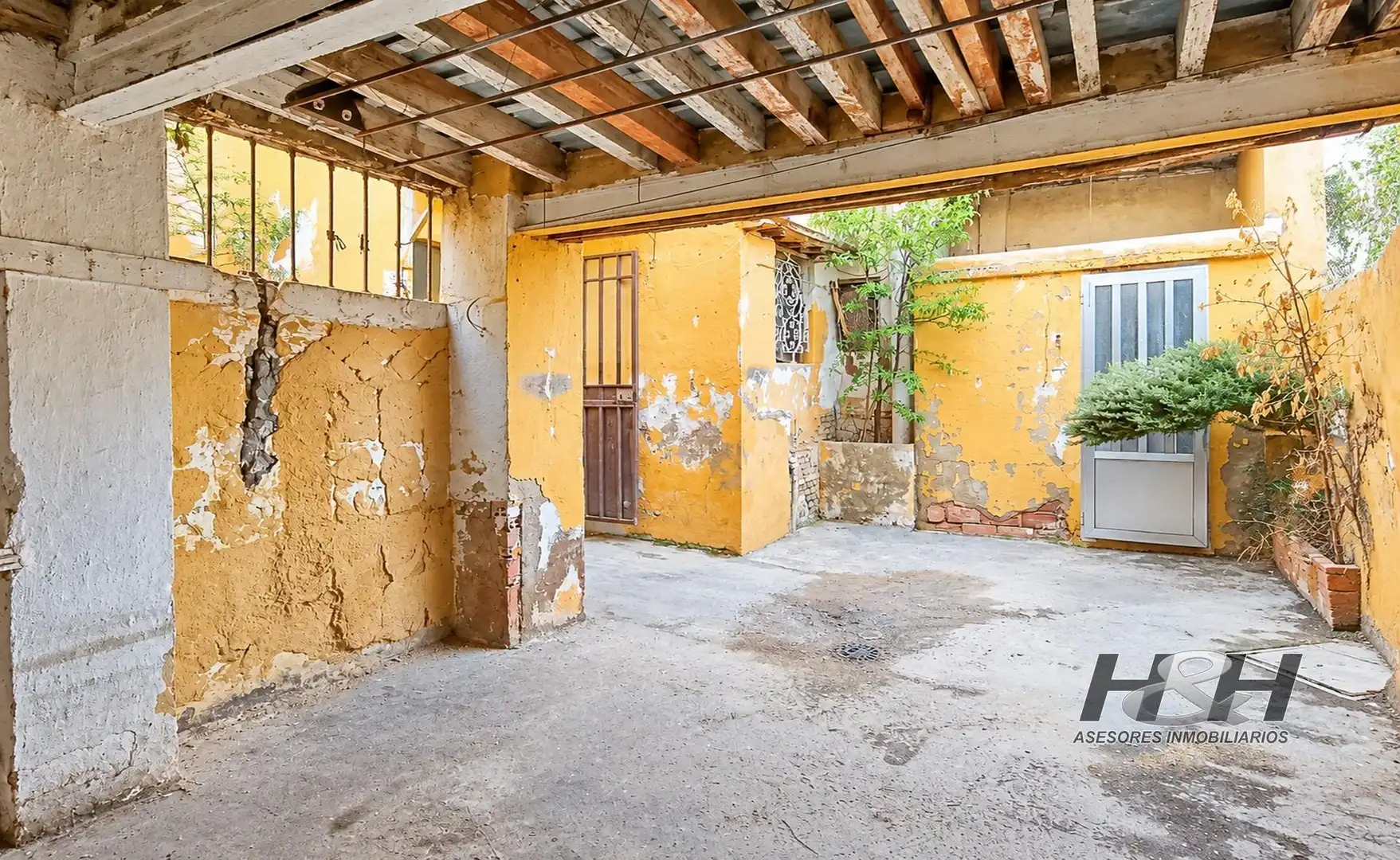 Erdgeschoss zum Verkauf in Valencia, Valencia