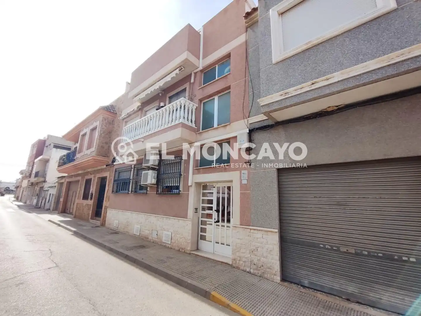 Exterior view of Apartments for sale in Dolores  with Air Conditioner, Heating and Storage room