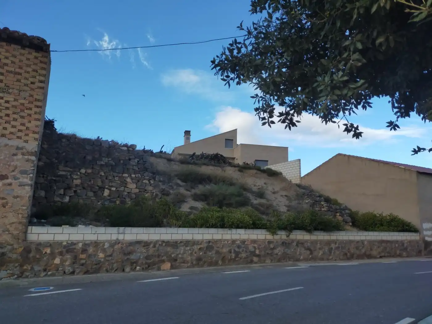Casa amb jardí en venda a Calle Llano, imagen 2