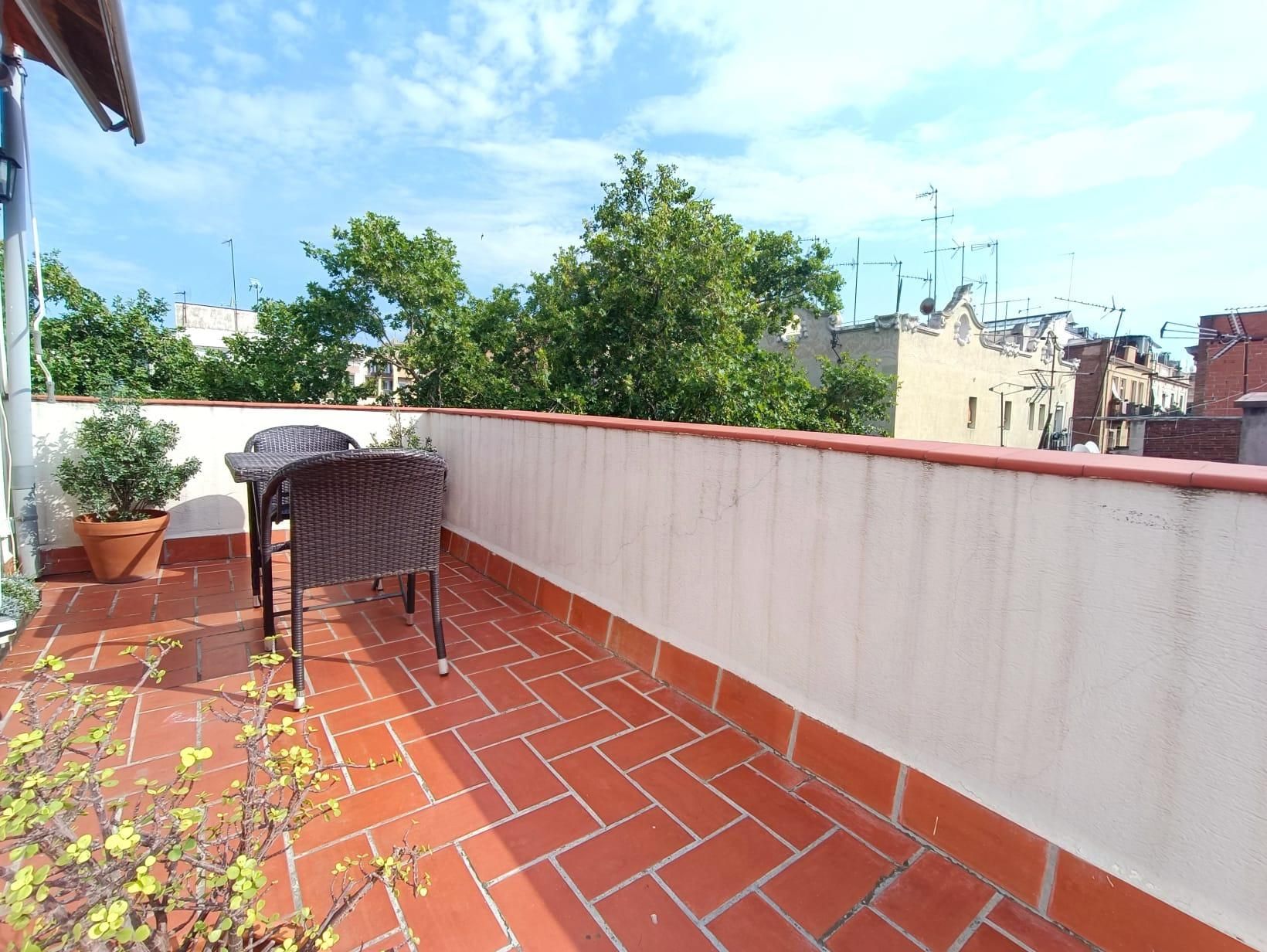Terrace of Attic to rent in  Barcelona Capital  with Air Conditioner, Heating and Terrace