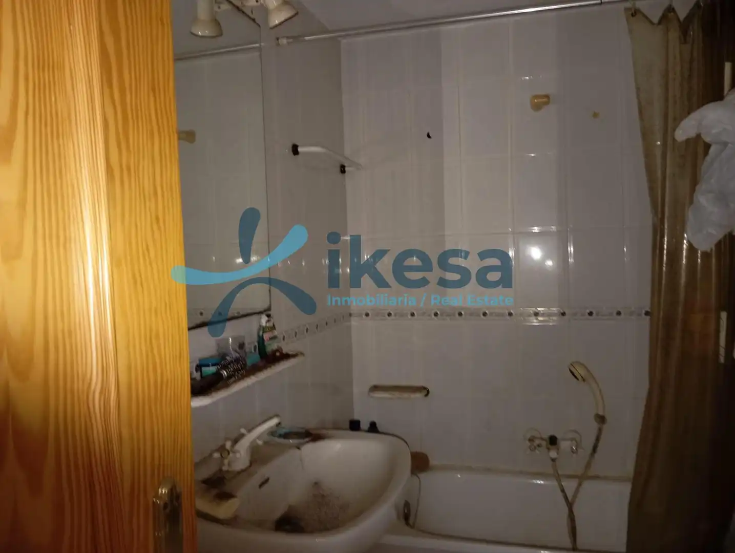 Piso en venta en Angustias - Chana - Encina
