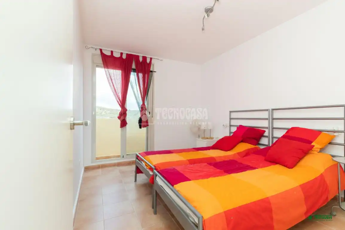 Flat for sale in Golf Valle Este