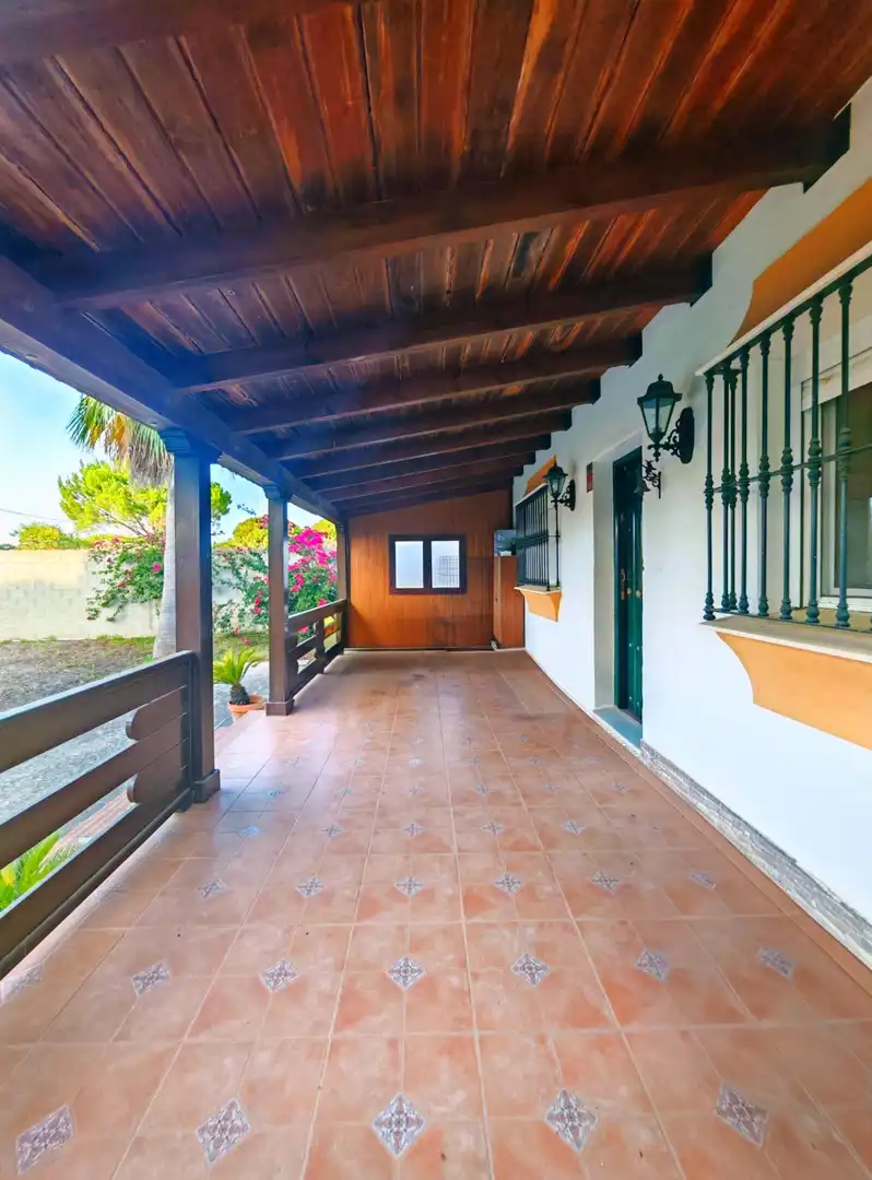 Villa con piscina in vendita a Las Lagunas - Campano, imagen 8
