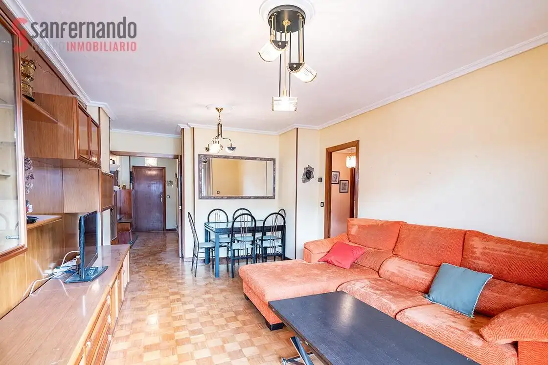 Living room of Flat for sale in Santander  with Heating, Terrace and Storage room