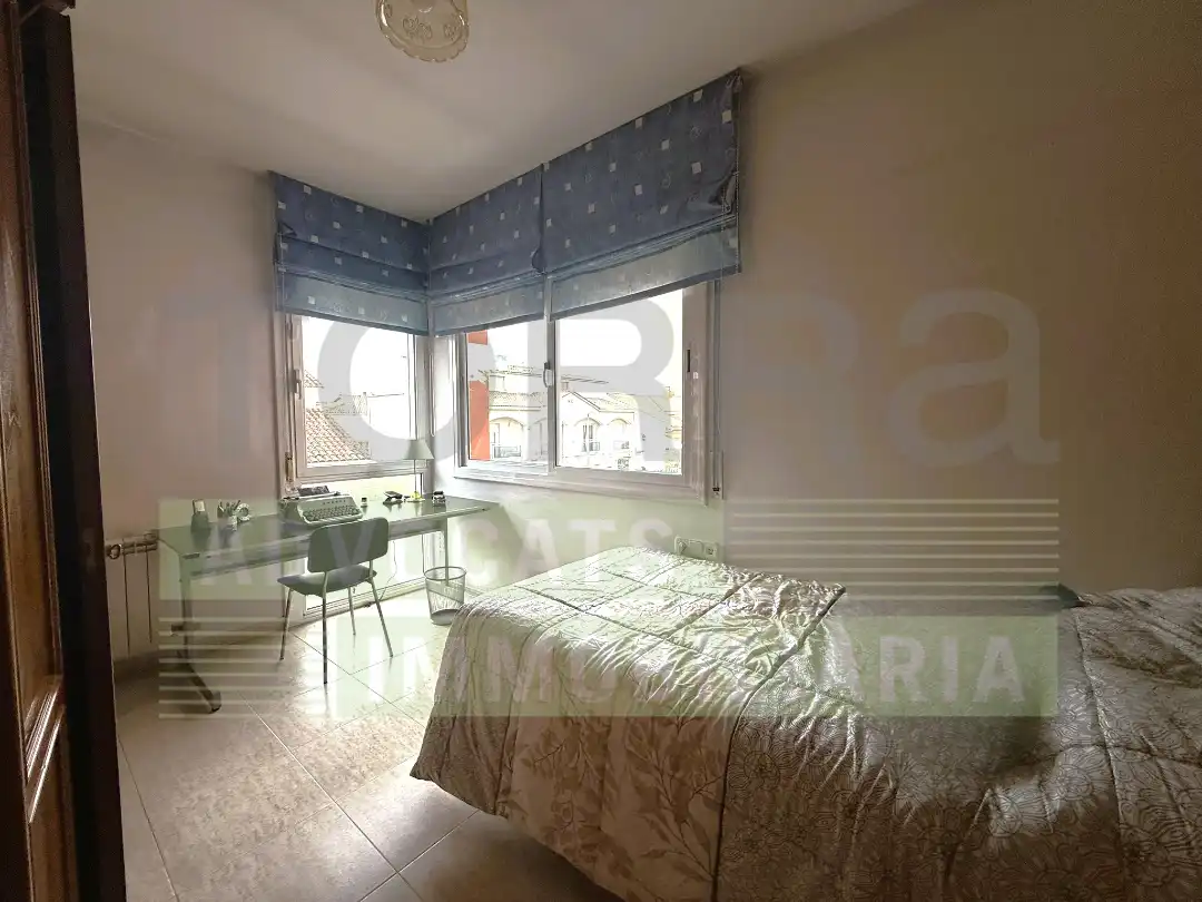 Casa pareada con terraza en venta en Carrer de Josep Tarradellas, imagen 25