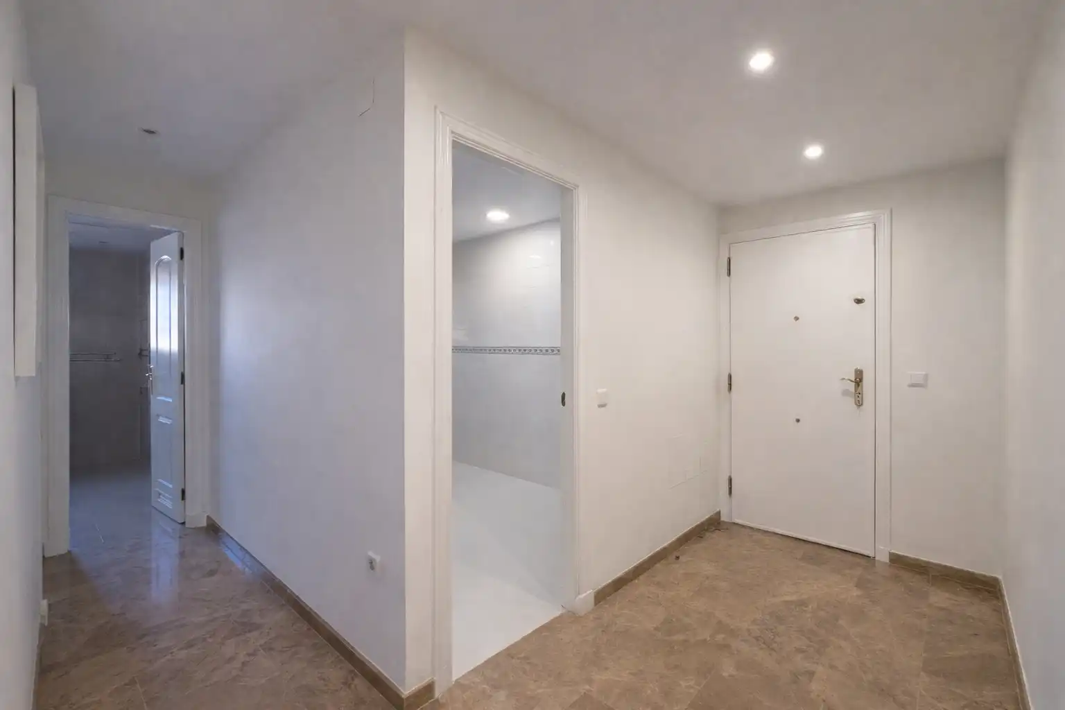 Apartament amb piscina en venda a San Pedro de Alcántara, imagen 8