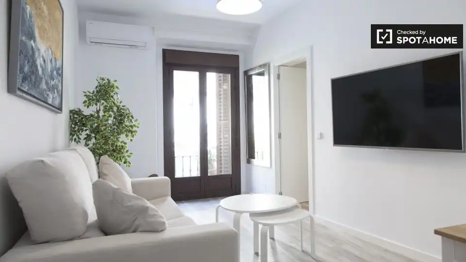 Piso con terraza en alquiler en Centro, imagen 4