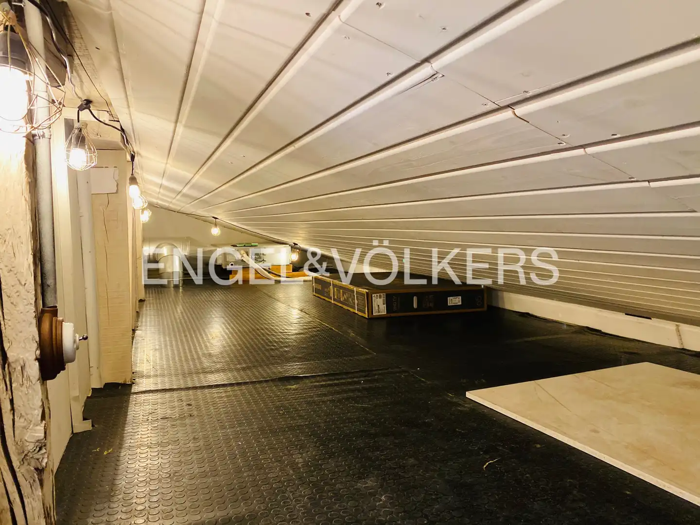 Flat for sale in Madrid  with Air Conditioner, Heating and Terrace