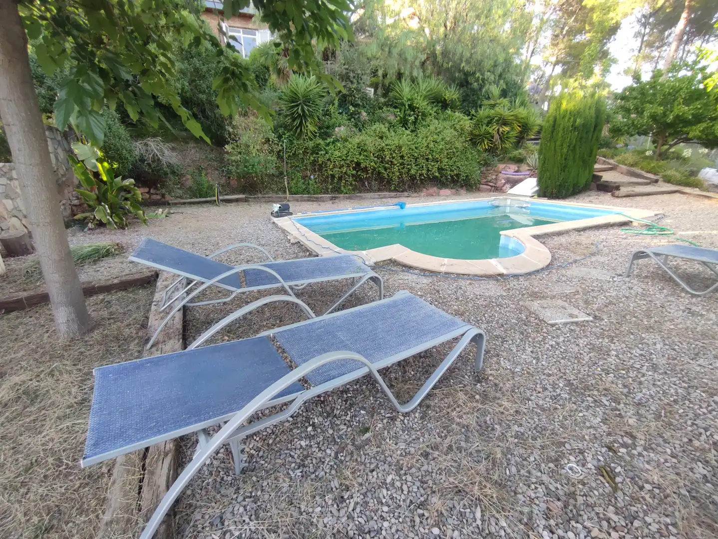 Piscina de Casa o xalet en venda en Pallejà amb Aire condicionat, Calefacció i Jardí privat