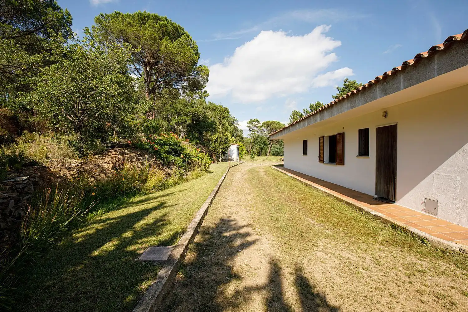 Vista exterior de Casa o chalet en venta en Llambilles con Calefacción, Jardín privado y Terraza