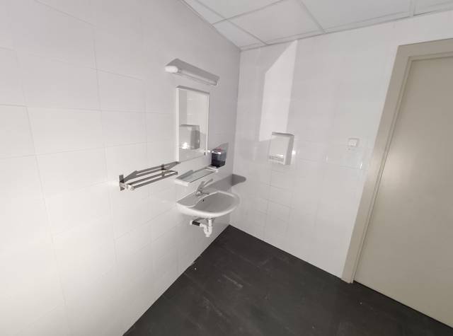 Local comercial en Alquiler en C/ Doctor Calsina en Sant Pere Nord